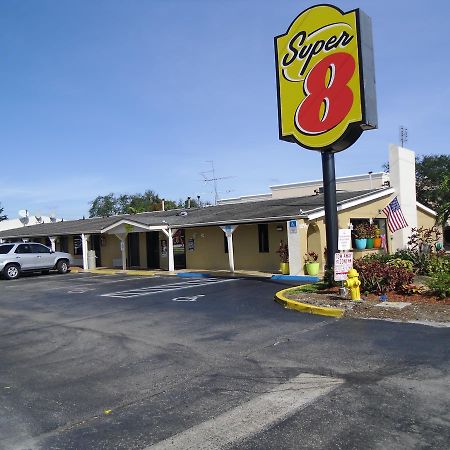 Super 8 By Wyndham Lantana West Palm Beach Room photo
